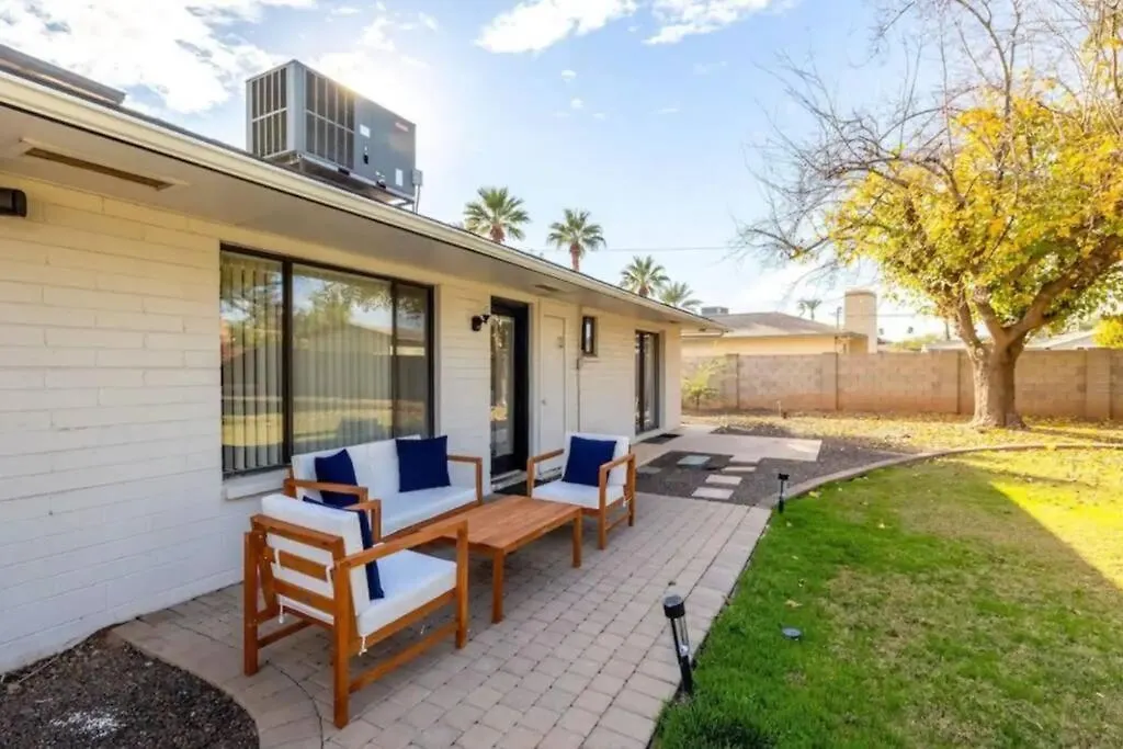 Sunshine On Sells, Pool & Bbq Grill Villa Scottsdale