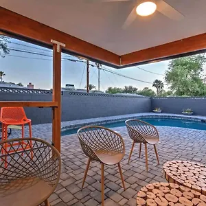 Quiet Luxury Estate W/ Heated Pool: Villa